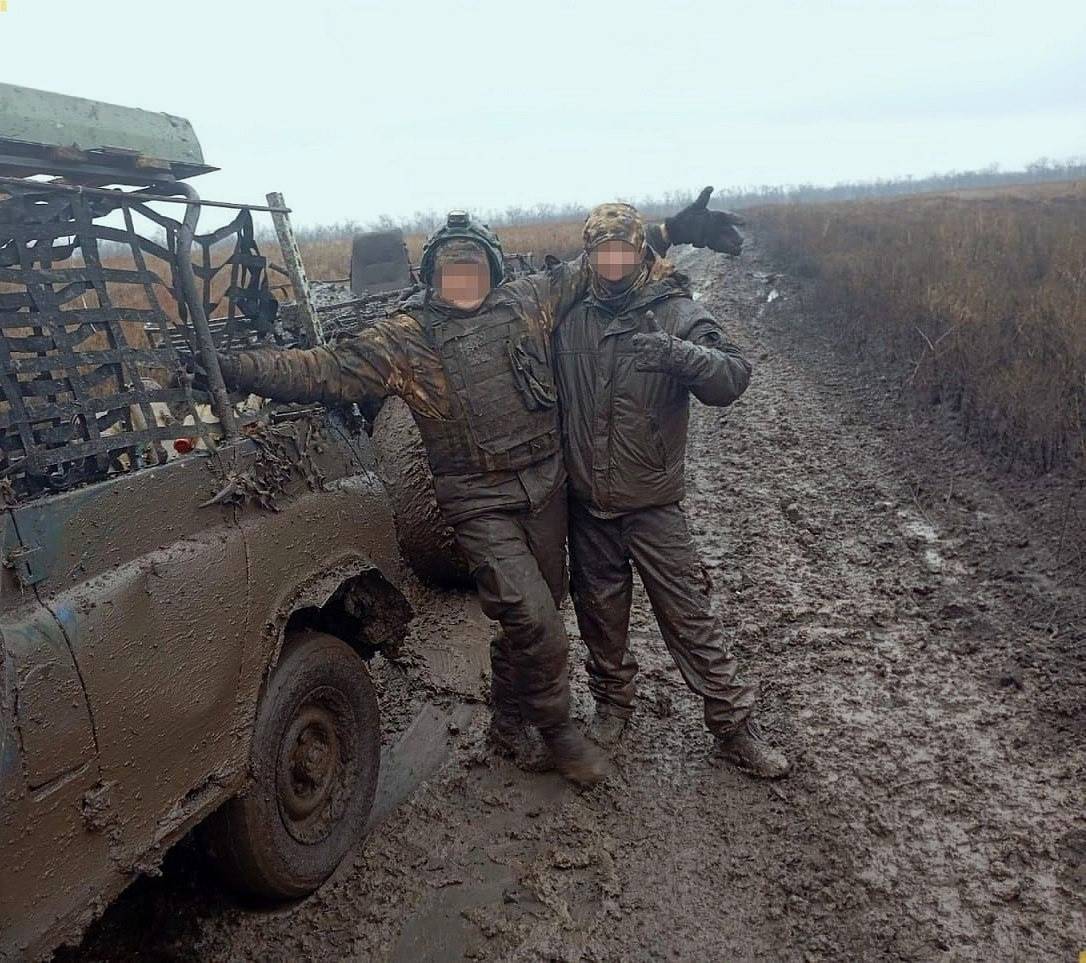 乌克兰亚速营前参谋长：乌军前线炸锅了，俄军即将实现两次大包围